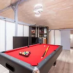 A Avec Piscine