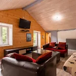 Casa vacanze à Avec Piscine
