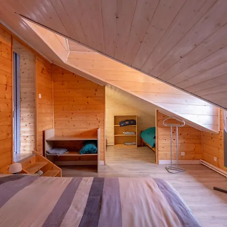 Casa vacanze à Avec Piscine