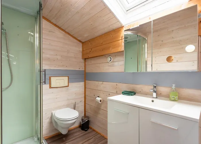 Dom wakacyjny A Avec Piscine Isturits